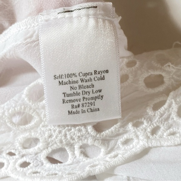 JOHNNY WAS White floral print embroidered eyelet lace v-neck button up top - Picture 7 of 9